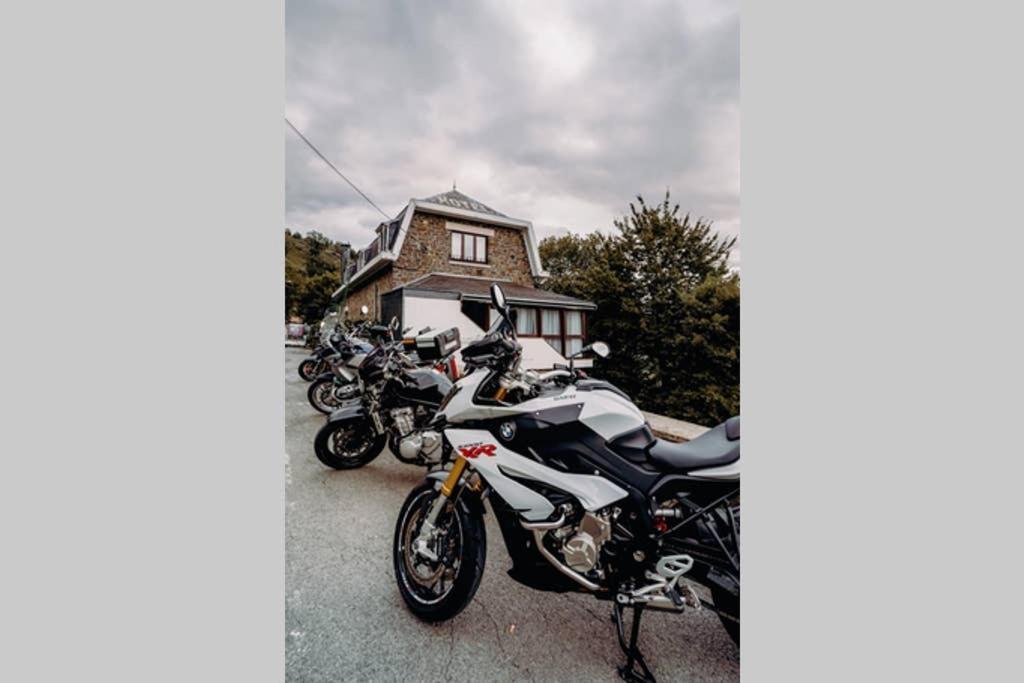 Holiday home Les Genets